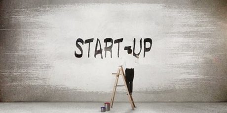 Pierwszy numer gazetki szkolnej "Własnym Głosem"